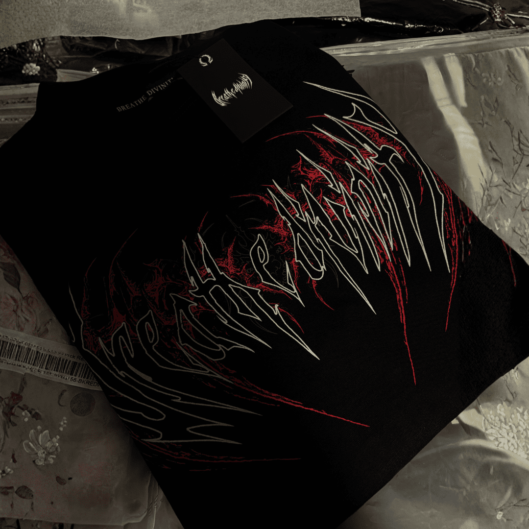 HOLLOW SOULS OVERSIZED T-SHIRT NIGHTMARE