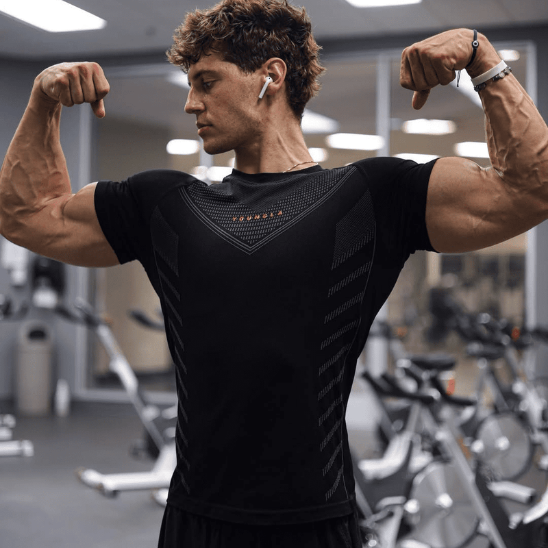 SUPERHERO COMPRESSION TEES BLACK