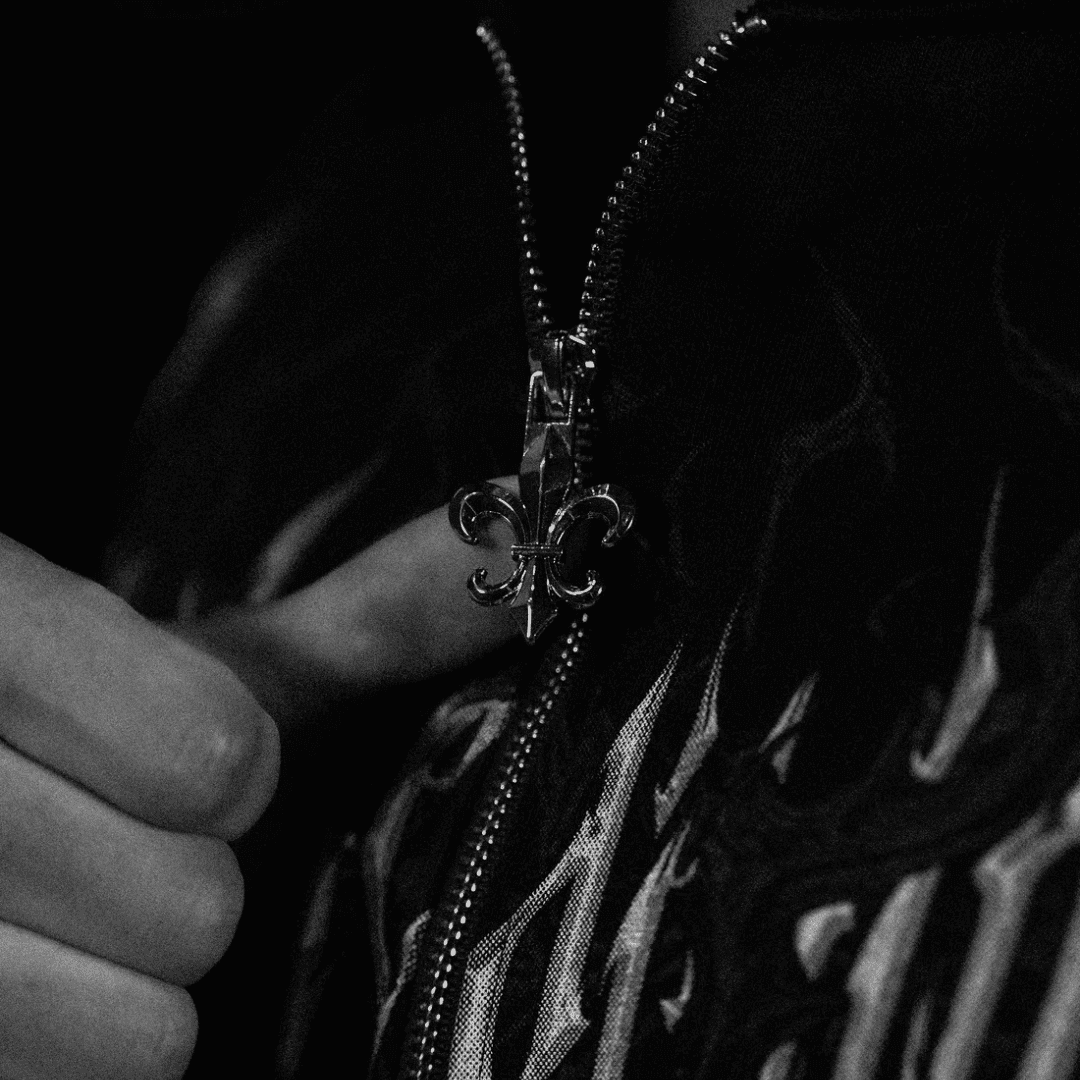 HEAVENLY KNIGHT OVERSIZED ZIP-UP HOODIE [MIDNIGHT]