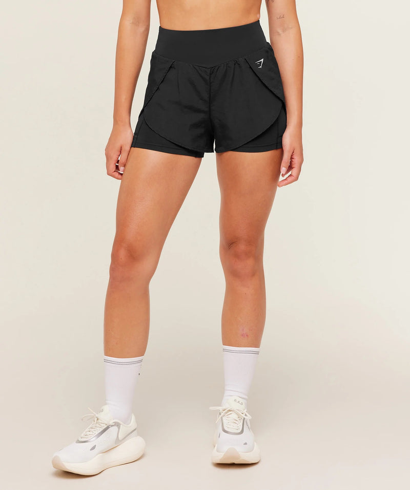 GYMSHARK RUNNING 2-IN-1 SHORTS - BLACK