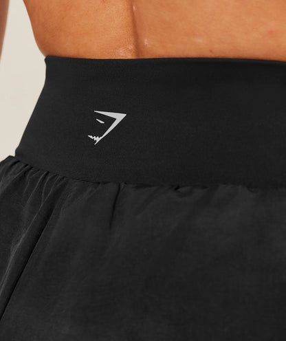 GYMSHARK RUNNING 2-IN-1 SHORTS - BLACK