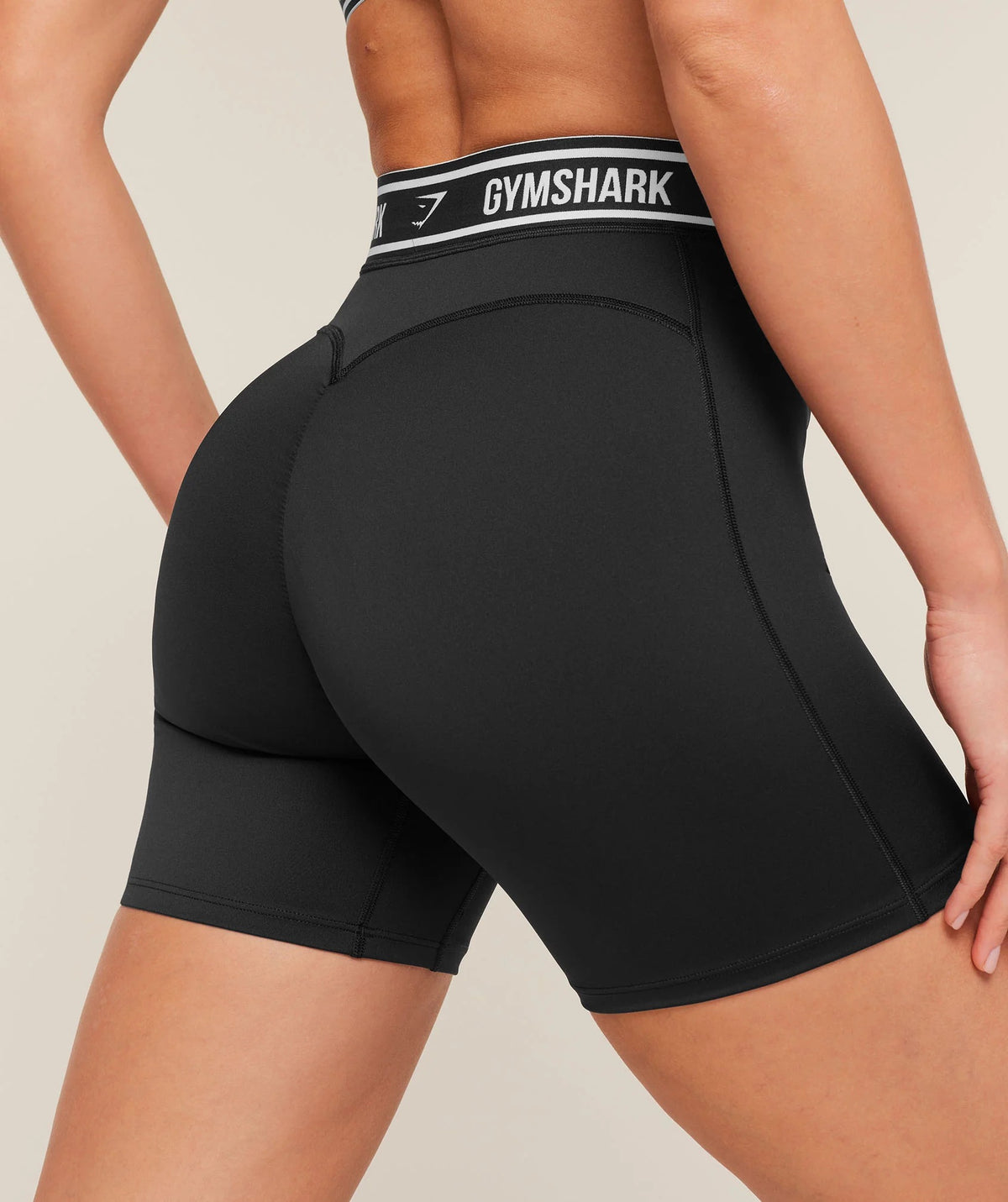 GYMSHARK WAISTBAND LOGO SHORTS - BLACK